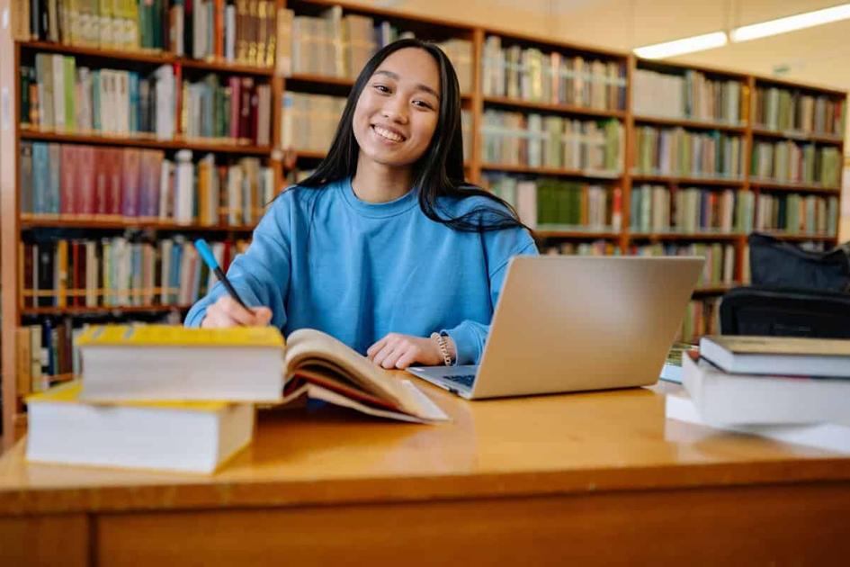 8 Best AI Assessment Tools for Teachers